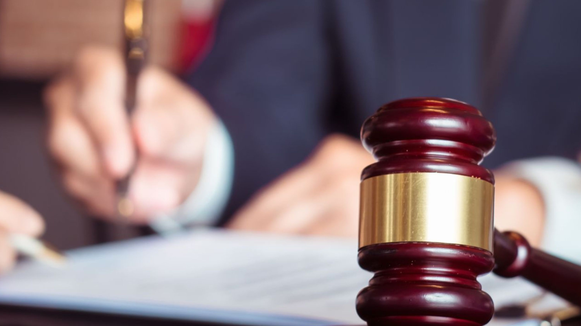 How a Pearl Car Crash Lawyer Can Provide Support to the Injured